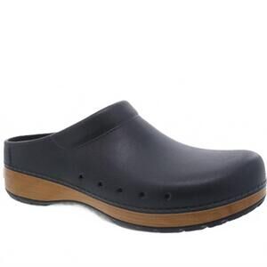 NEW DANSKO men's kane clog in black